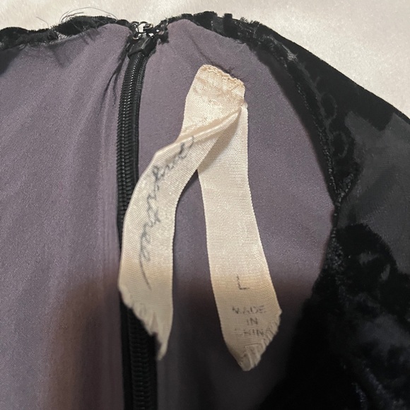 Mystree Black Velvet Lace Dress - Picture 9 of 9